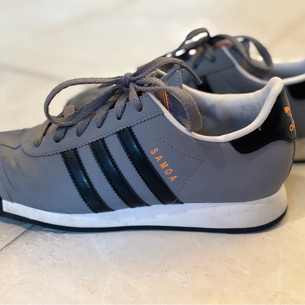 Adidas Samoa Gray and Black Shoes